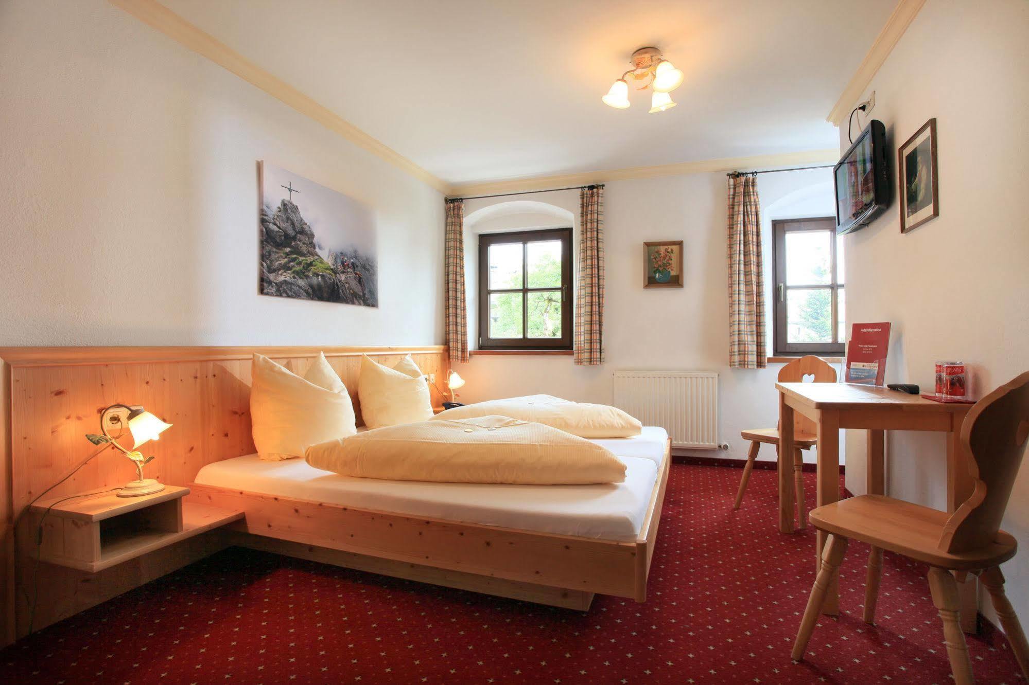 בריקסן אים טהלה Hotel Reitlwirt מראה חיצוני תמונה